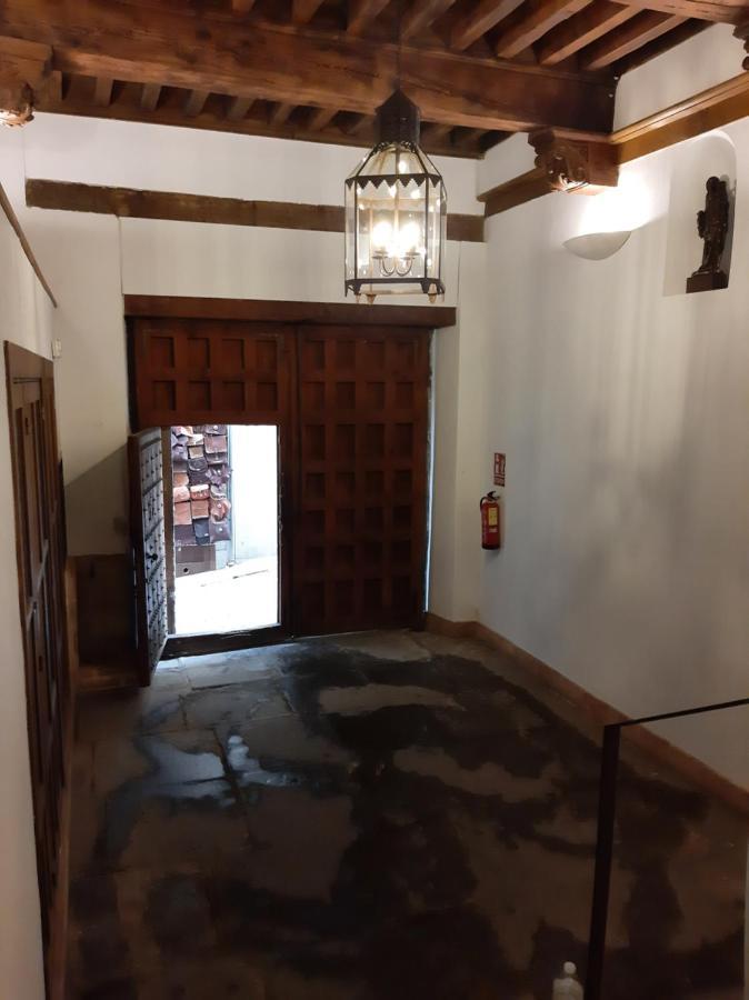 Apartamentos Nuncio Viejo Толедо Экстерьер фото